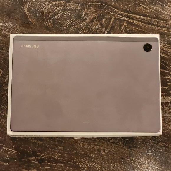 Samsung Galaxy Tab A8 - Picture 1 of 7